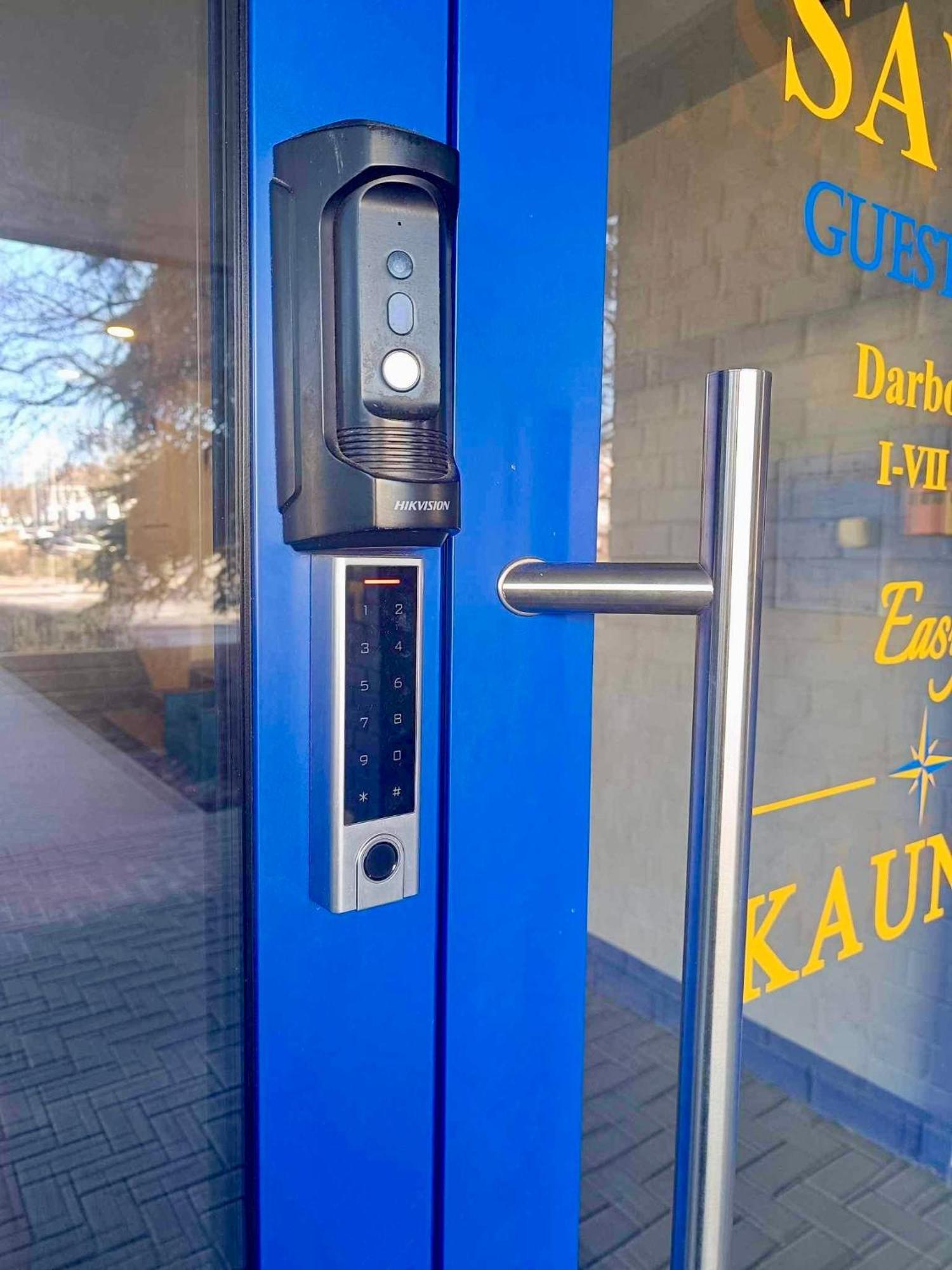 Savan House "Easy Kaunas" ภายนอก รูปภาพ