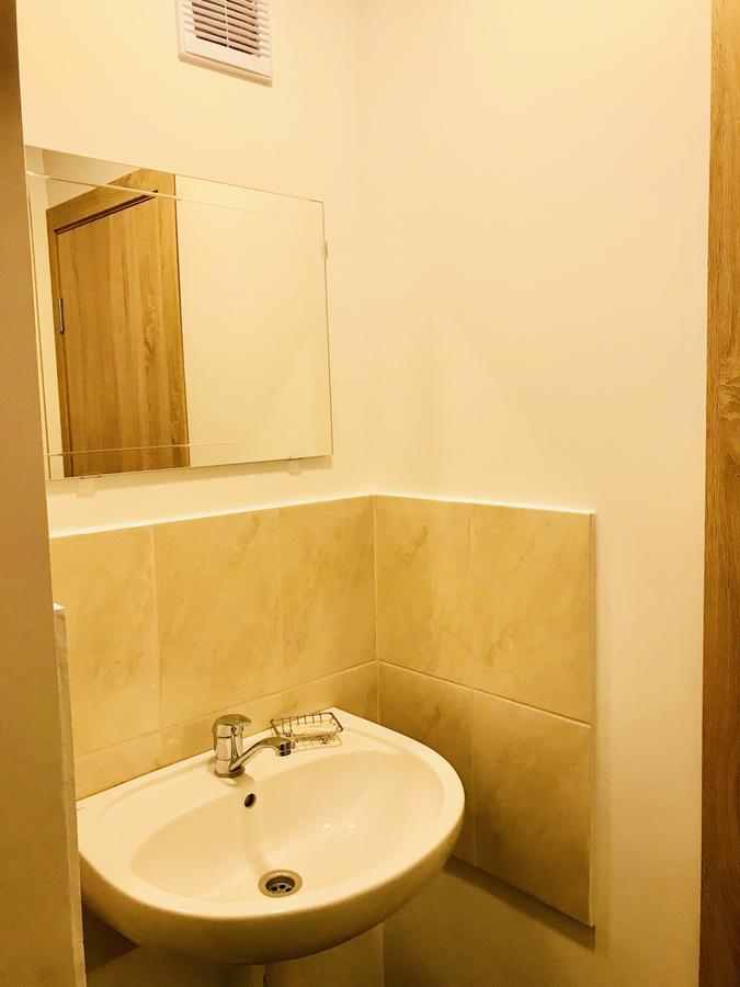 Savan House "Easy Kaunas" ภายนอก รูปภาพ