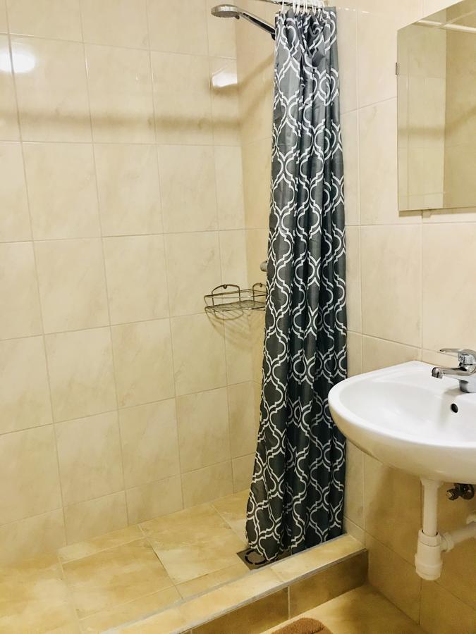 Savan House "Easy Kaunas" ภายนอก รูปภาพ